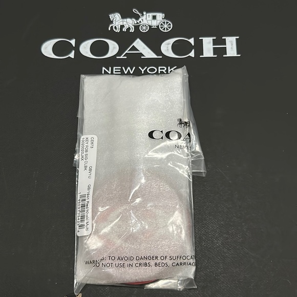 Coach Key Fob In colorblock Signature canvas with coach Stamp ce673 - Picture 2 of 7